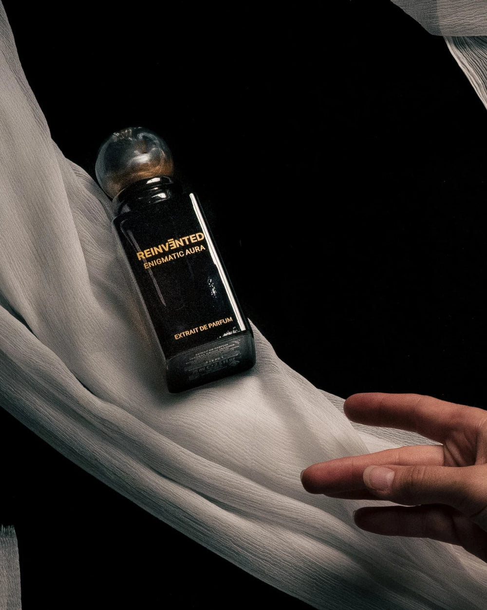 Reinvented Enigmatic Aura Extrait de Parfum (75ml) – image 6