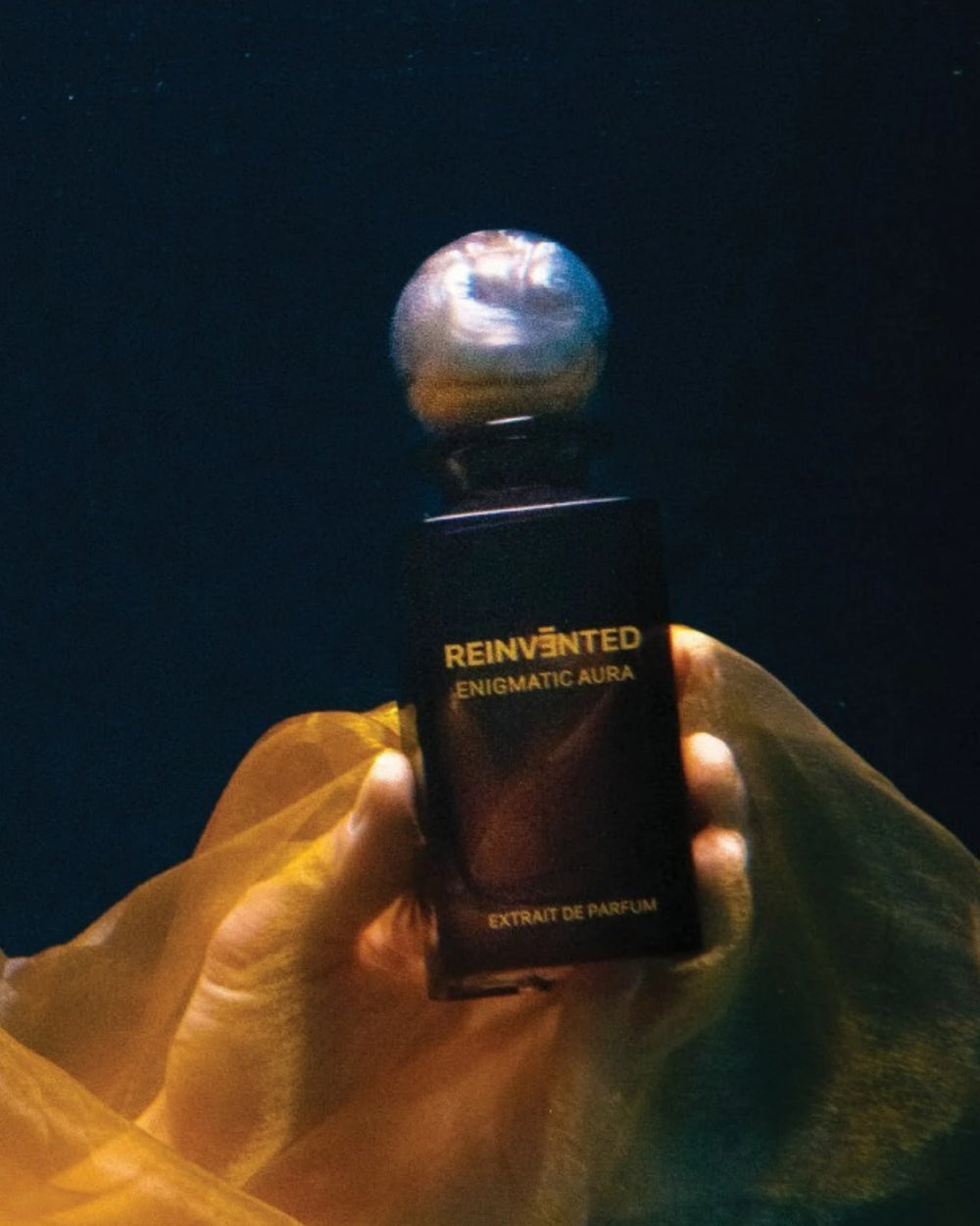 Reinvented Enigmatic Aura Extrait de Parfum (75ml) – image 4